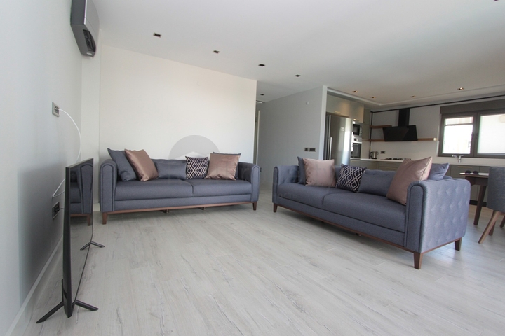 Квартира 2+1 в элитном комплексе в Унжалы Коньяалты 