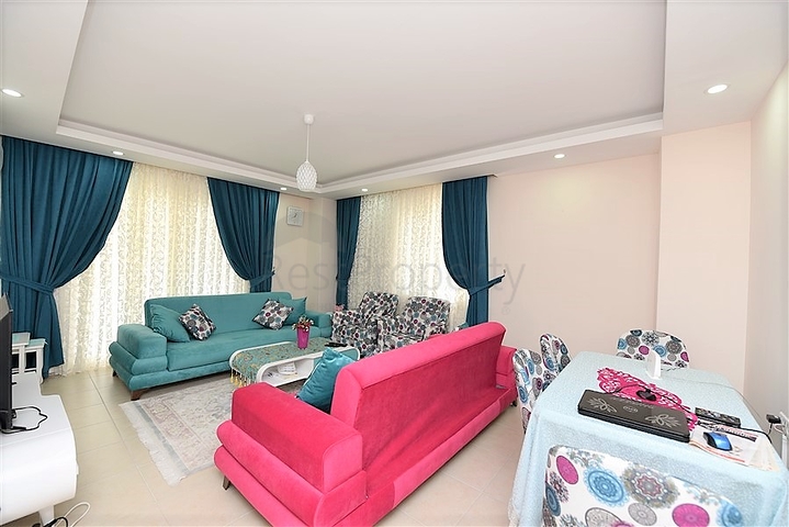 Меблированная квартира планировки 3+1 в Махмутларе