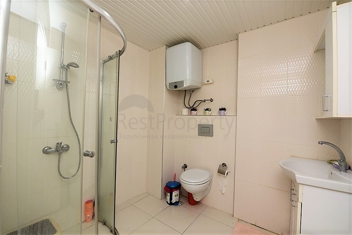 Меблированная квартира планировки 3+1 в Махмутларе