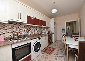 Меблированная квартира планировки 3+1 в Махмутларе