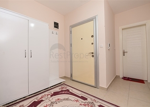 Меблированная квартира планировки 3+1 в Махмутларе