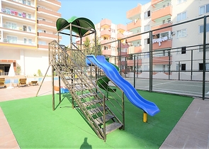 Меблированная квартира планировки 3+1 в Махмутларе