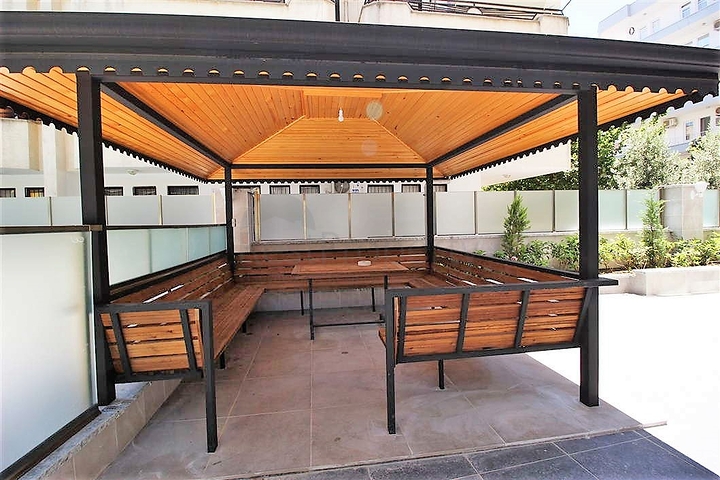 Большой пентхаус с тремя спальнями в центре Алании