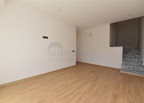 Большой пентхаус с тремя спальнями в центре Алании