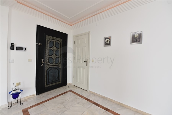 Меблированная квартира с видом на море в районе Махмутлар