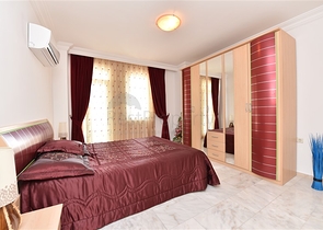 Меблированная квартира с видом на море в районе Махмутлар