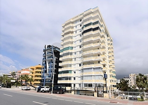 Меблированная квартира с видом на море в районе Махмутлар