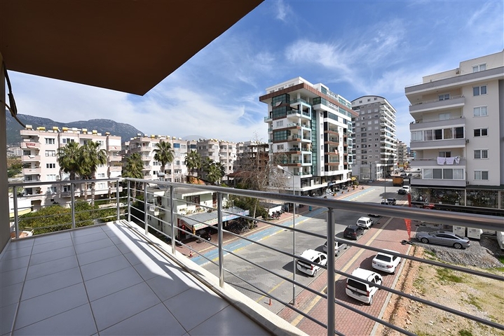 Двухкомнатная квартира в районе Махмутлар по привлекательной цене