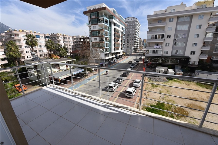 Двухкомнатная квартира в районе Махмутлар по привлекательной цене