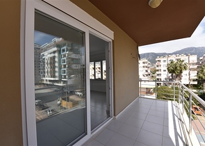 Двухкомнатная квартира в районе Махмутлар по привлекательной цене