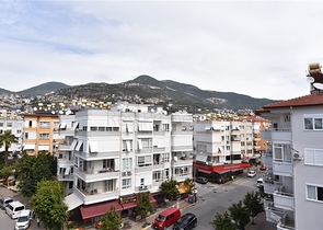 Пентхаус планировки 3+1 в центре Алании