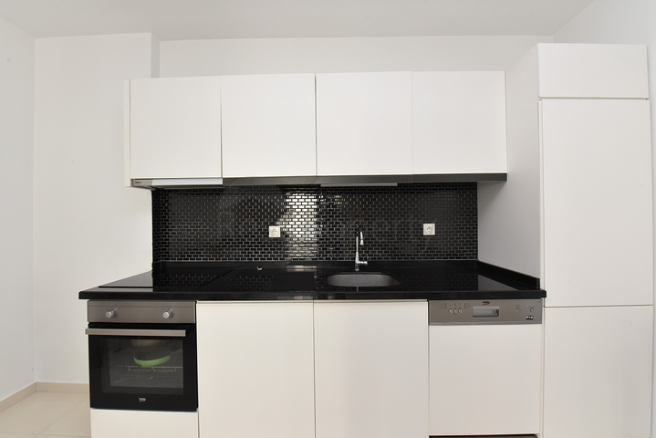 Меблированная квартира планировки 1+1 в Кестеле