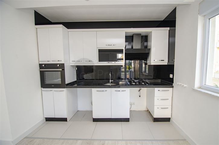 Квартира 2+1 в комплексе с газом в Коньяалты Анталья