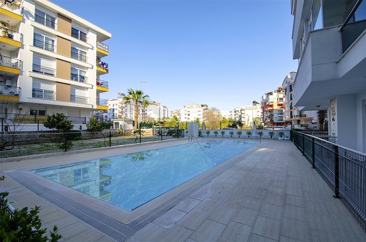 Квартира 2+1 в комплексе с газом в Коньяалты Анталья