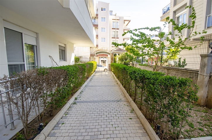 Квартира 2+1 в комплексе с газом в Коньяалты Анталья