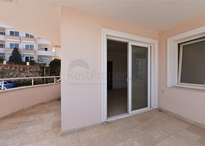 Трехкомнатный пентхаус с видом на море в районе Каргыджак