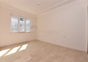 Трехкомнатный пентхаус с видом на море в районе Каргыджак