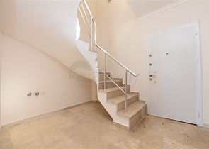 Трехкомнатный пентхаус с видом на море в районе Каргыджак