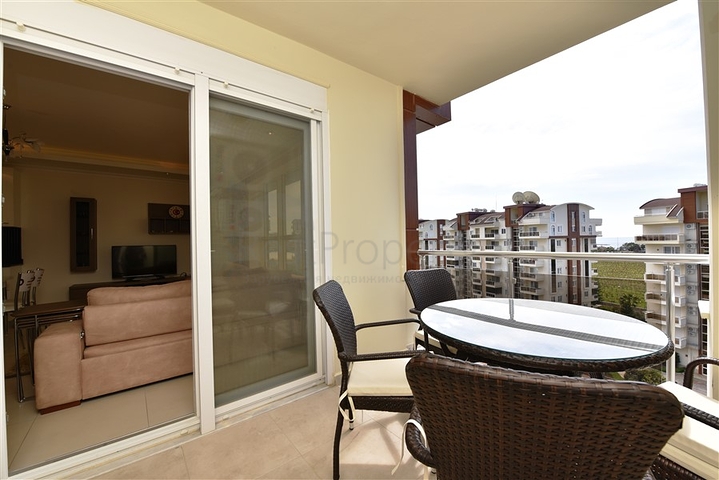 Трехкомнатная квартира на аренду в районе Авсаллар