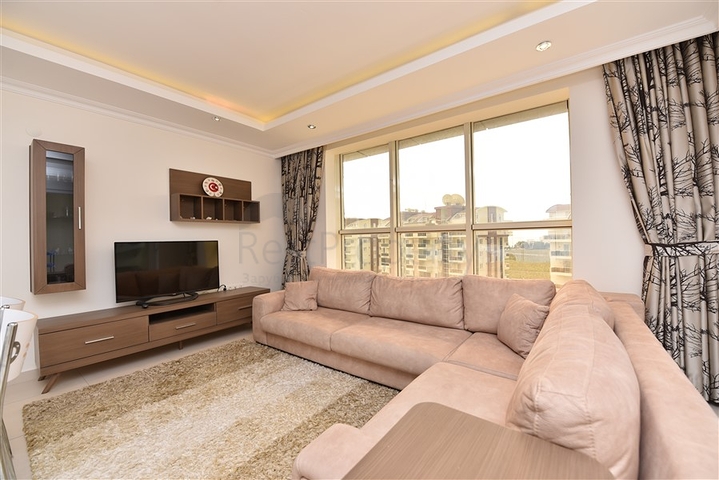 Трехкомнатная квартира на аренду в районе Авсаллар