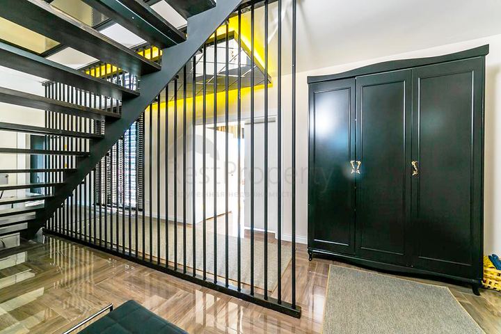 Отдельностоящая вилла 4+1 в районе Дошемеальты Анталья