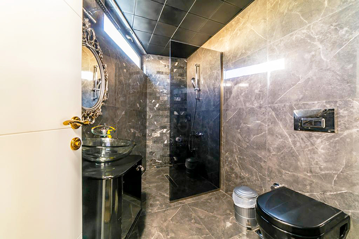 Отдельностоящая вилла 4+1 в районе Дошемеальты Анталья