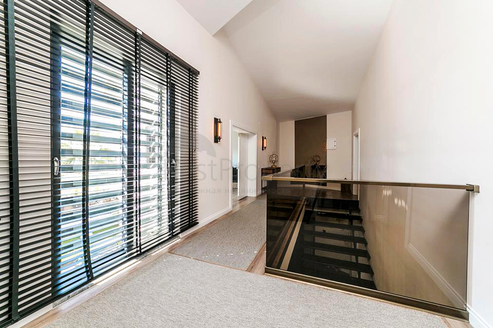 Отдельностоящая вилла 4+1 в районе Дошемеальты Анталья