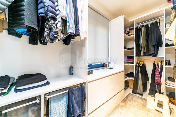 Отдельностоящая вилла 4+1 в районе Дошемеальты Анталья