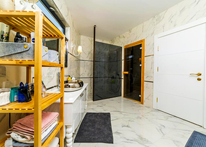 Отдельностоящая вилла 4+1 в районе Дошемеальты Анталья