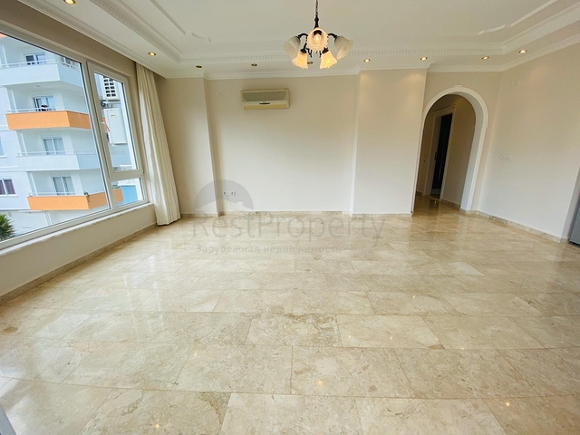 Просторная трехкомнатная квартира в Махмутларе