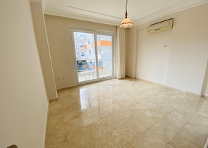 Просторная трехкомнатная квартира в Махмутларе