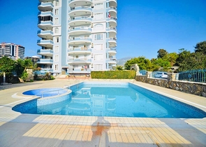 Просторная трехкомнатная квартира в Махмутларе