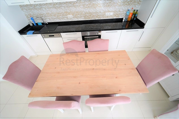 Квартира – пентхаус рядом с пляжем Клеопатра