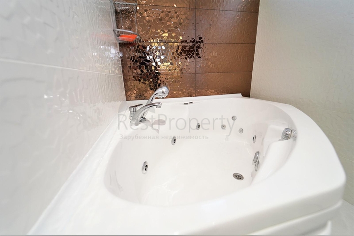 Квартира – пентхаус рядом с пляжем Клеопатра