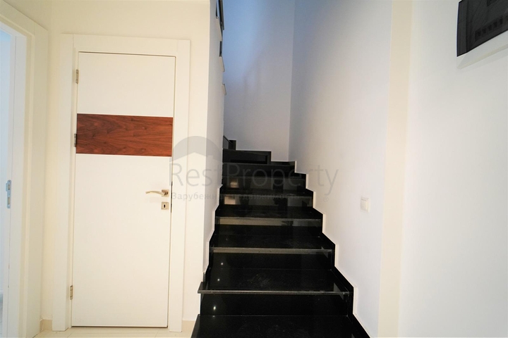 Квартира – пентхаус рядом с пляжем Клеопатра