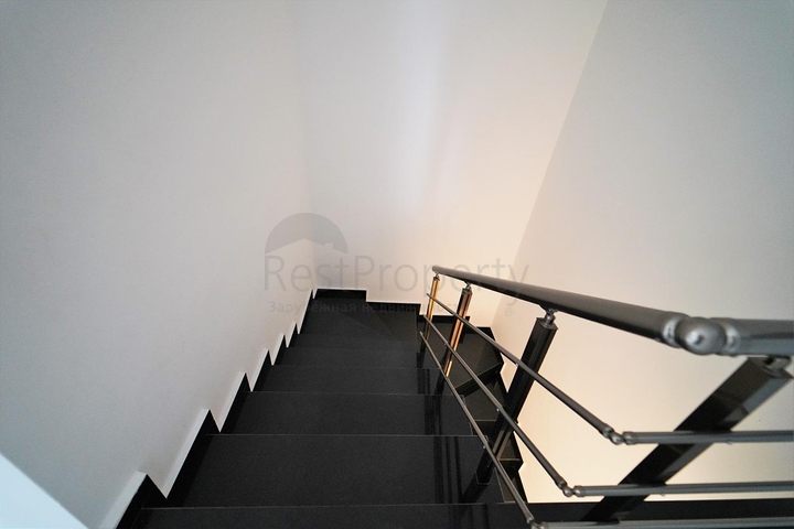 Квартира – пентхаус рядом с пляжем Клеопатра