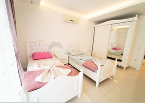 Квартира – пентхаус рядом с пляжем Клеопатра