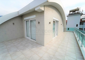 Квартира – пентхаус рядом с пляжем Клеопатра