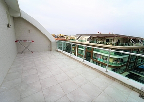 Квартира – пентхаус рядом с пляжем Клеопатра