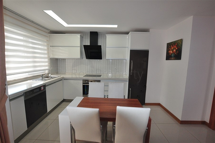 Двухкомнатная квартира в благоустроенном комплексе