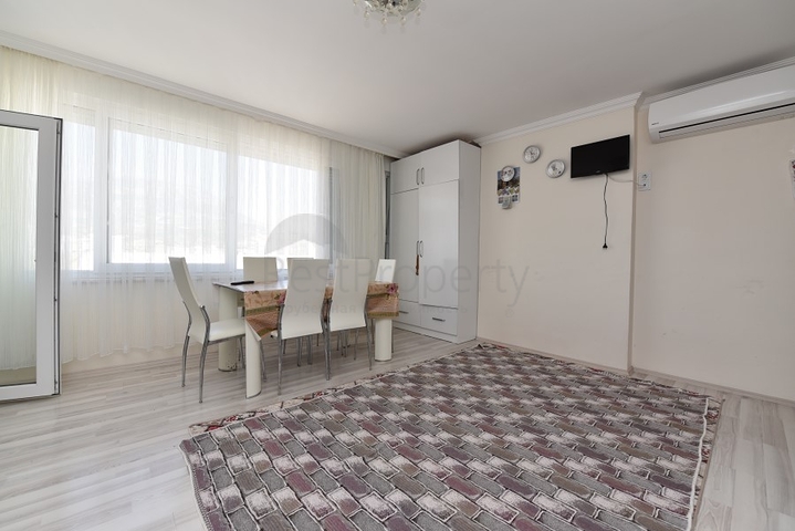 Пентхаус планировки 4+1 в 150 м от моря в районе Махмутлар