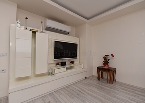 Пентхаус планировки 4+1 в 150 м от моря в районе Махмутлар