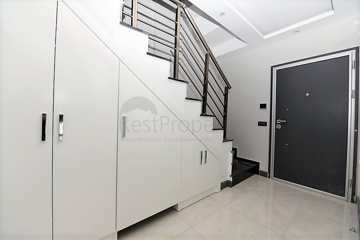 Пентхаус 2+1 в центральной части города с видом на море