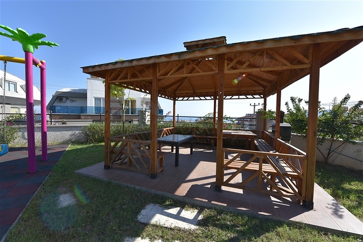 Пентхаус 2+1 в центральной части города с видом на море