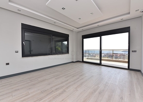 Пентхаус 2+1 в центральной части города с видом на море