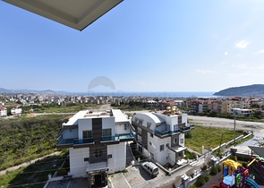 Пентхаус 2+1 в центральной части города с видом на море