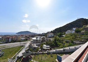 Пентхаус 2+1 в центральной части города с видом на море