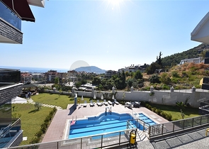 Пентхаус 2+1 в центральной части города с видом на море