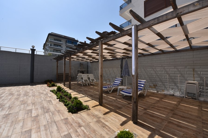 Садовый дуплекс в 100 метрах от моря