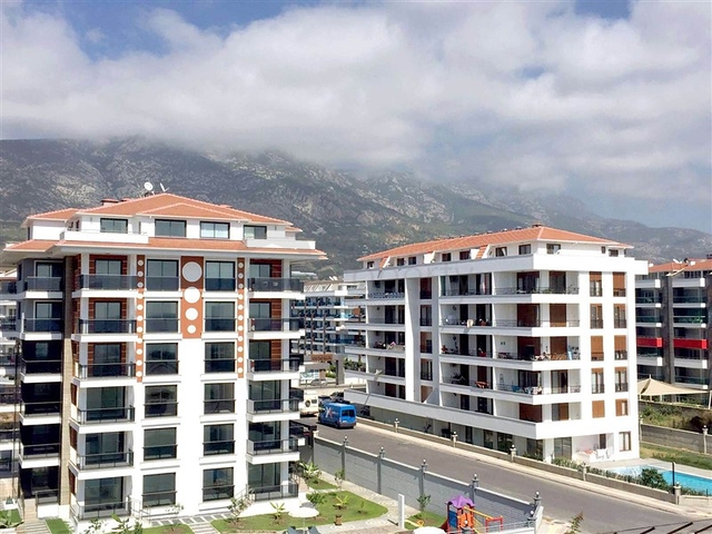 Садовый дуплекс в 100 метрах от моря